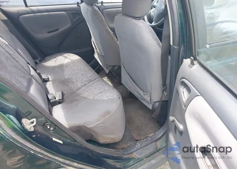 2001 Toyota Echo z USA, uszkodzony, nr VIN JTDBT123X10106129